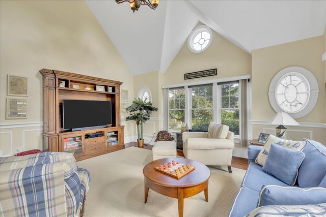 220 Dunrobin Road, Mashpee, MA 02649