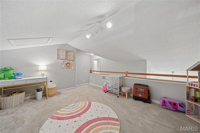 2 Forest Park Circle, Lake St Louis, MO 63367