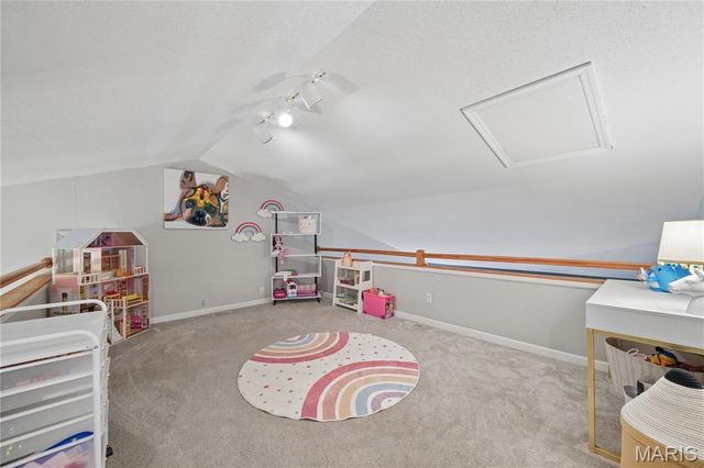 2 Forest Park Circle, Lake St Louis, MO 63367