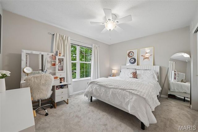 2 Forest Park Circle, Lake St Louis, MO 63367
