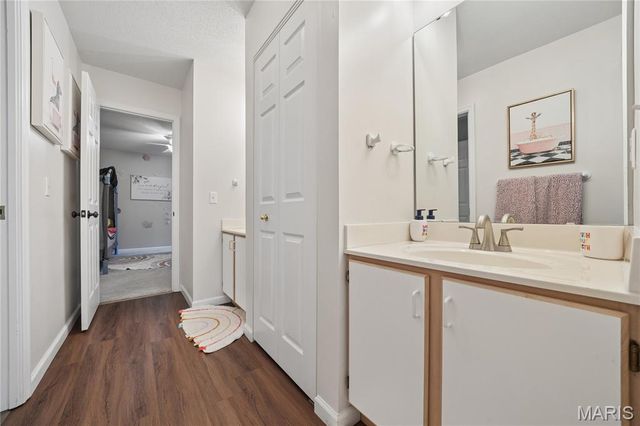 2 Forest Park Circle, Lake St Louis, MO 63367
