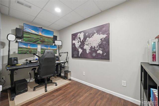 2 Forest Park Circle, Lake St Louis, MO 63367
