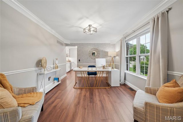 2 Forest Park Circle, Lake St Louis, MO 63367
