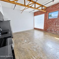 136 E Cypress Street D, Lafayette, LA 70501