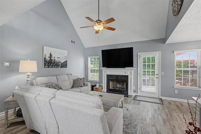 6014 W Rosie Lane SE, Mableton, GA 30126