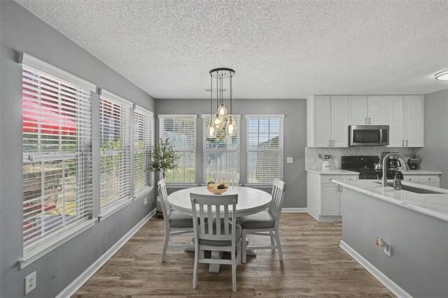 6014 W Rosie Lane SE, Mableton, GA 30126