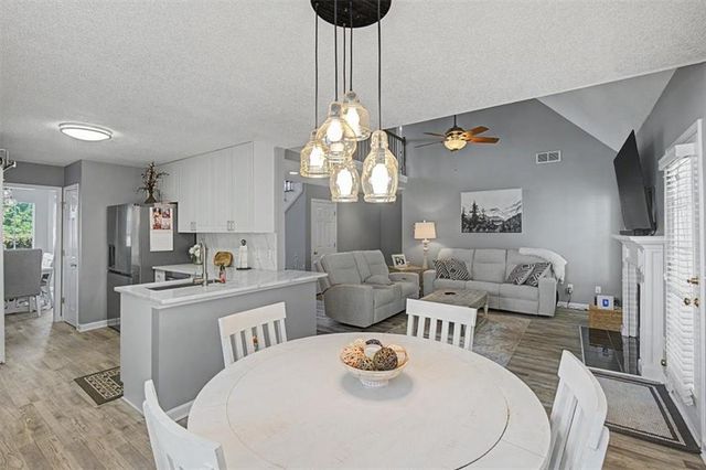 6014 W Rosie Lane SE, Mableton, GA 30126