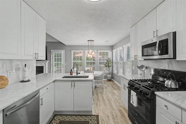 6014 W Rosie Lane SE, Mableton, GA 30126