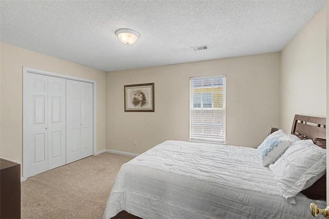 6014 W Rosie Lane SE, Mableton, GA 30126