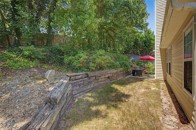 6014 W Rosie Lane SE, Mableton, GA 30126