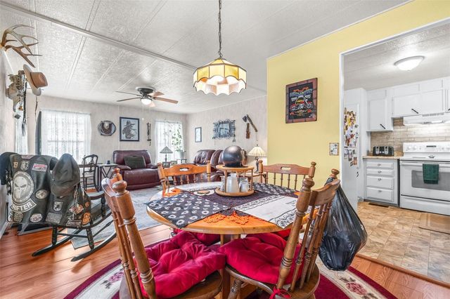8 WOODLAND CIRCLE, Haines City, FL 33844