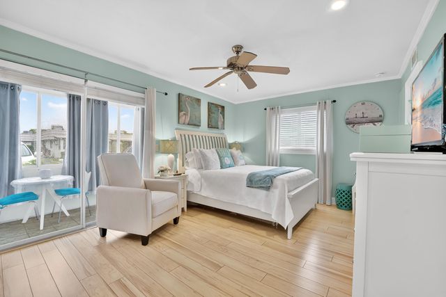 211 Valencia, Delray Beach, FL 33446