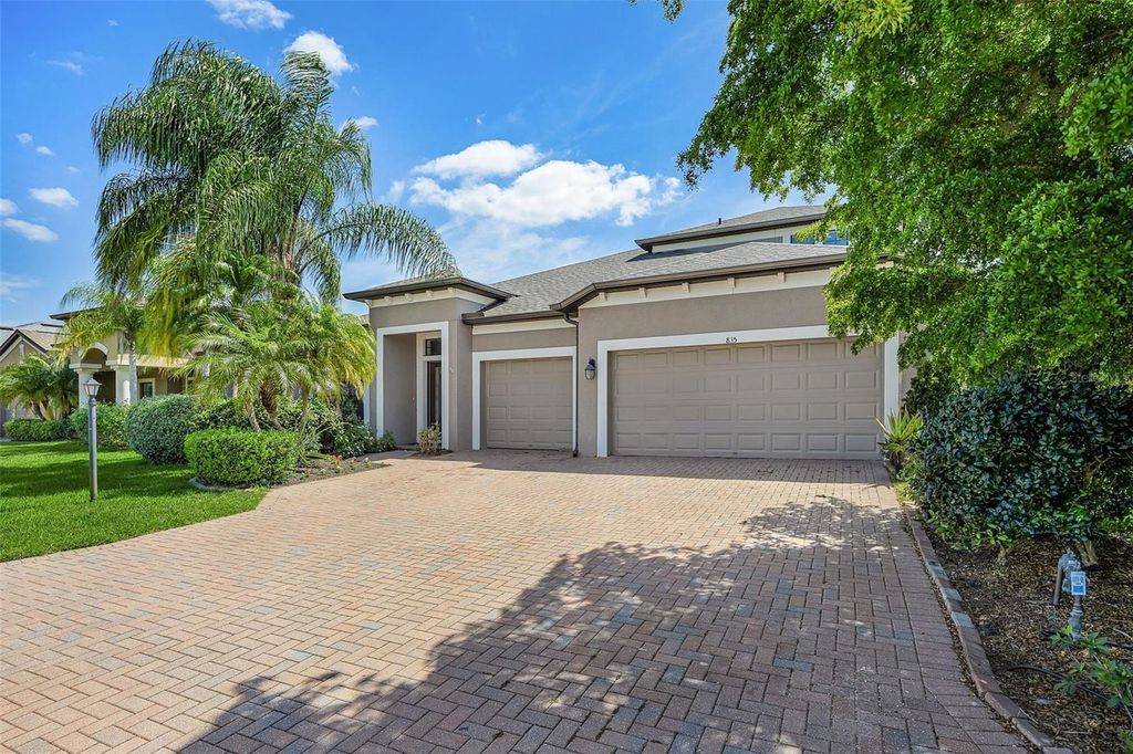 Image 2 of property listing at 835 129TH STREET NE, Bradenton, FL 34212