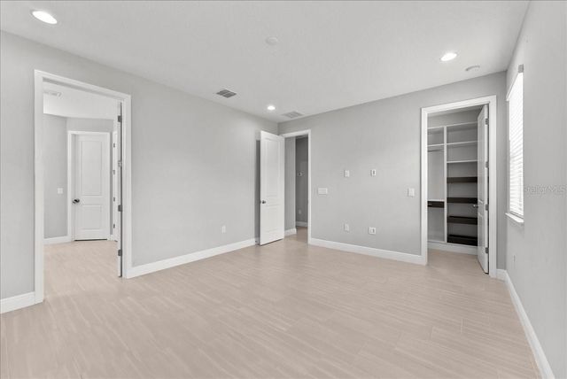 19105 PLANETREE STREET, Orlando, FL 32827