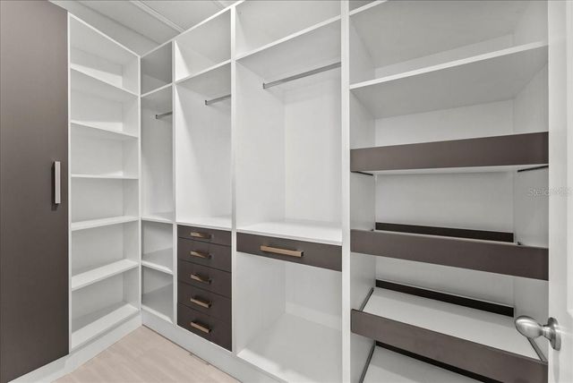 19105 PLANETREE STREET, Orlando, FL 32827