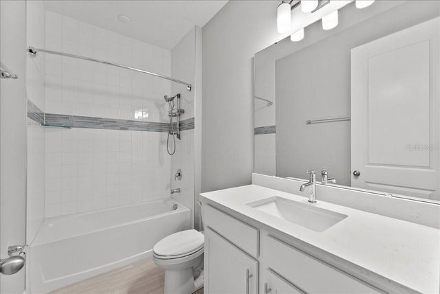 19105 PLANETREE STREET, Orlando, FL 32827