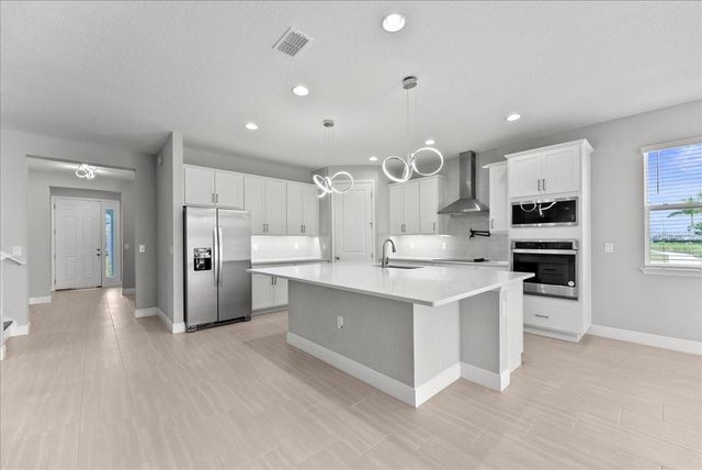 19105 PLANETREE STREET, Orlando, FL 32827