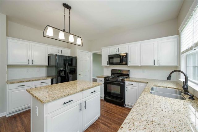 8405 Friarbridge Drive, Suwanee, GA 30024