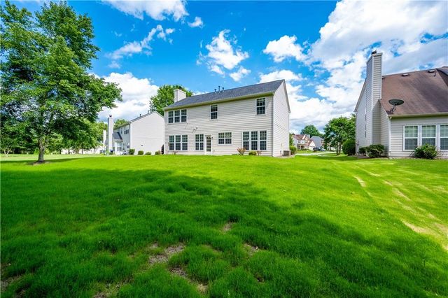 8405 Friarbridge Drive, Suwanee, GA 30024