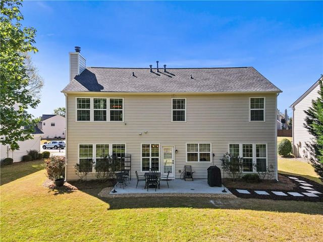 8405 Friarbridge Drive, Suwanee, GA 30024