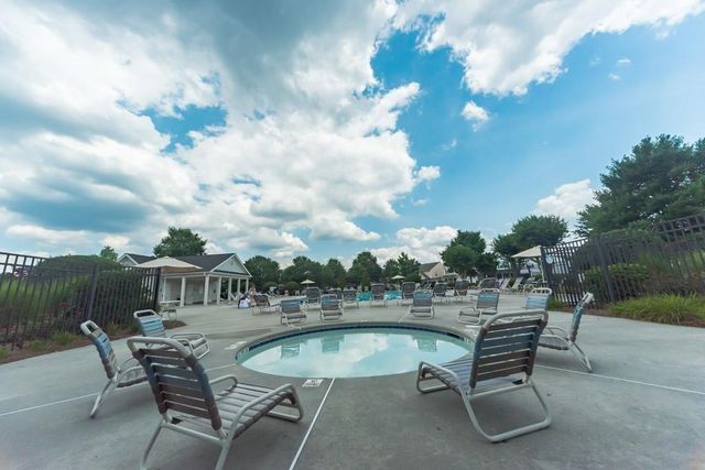 8405 Friarbridge Drive, Suwanee, GA 30024