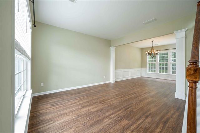 8405 Friarbridge Drive, Suwanee, GA 30024