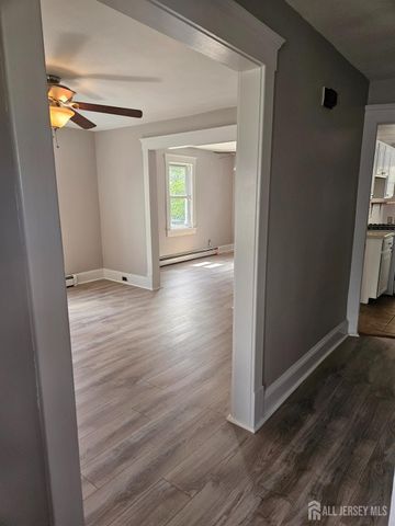 327 Berry Street, Woodbridge Proper, NJ 07095