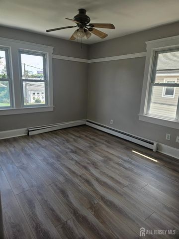 327 Berry Street, Woodbridge Proper, NJ 07095