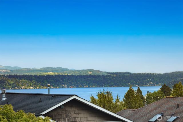 2024 31st Avenue S, Seattle, WA 98144