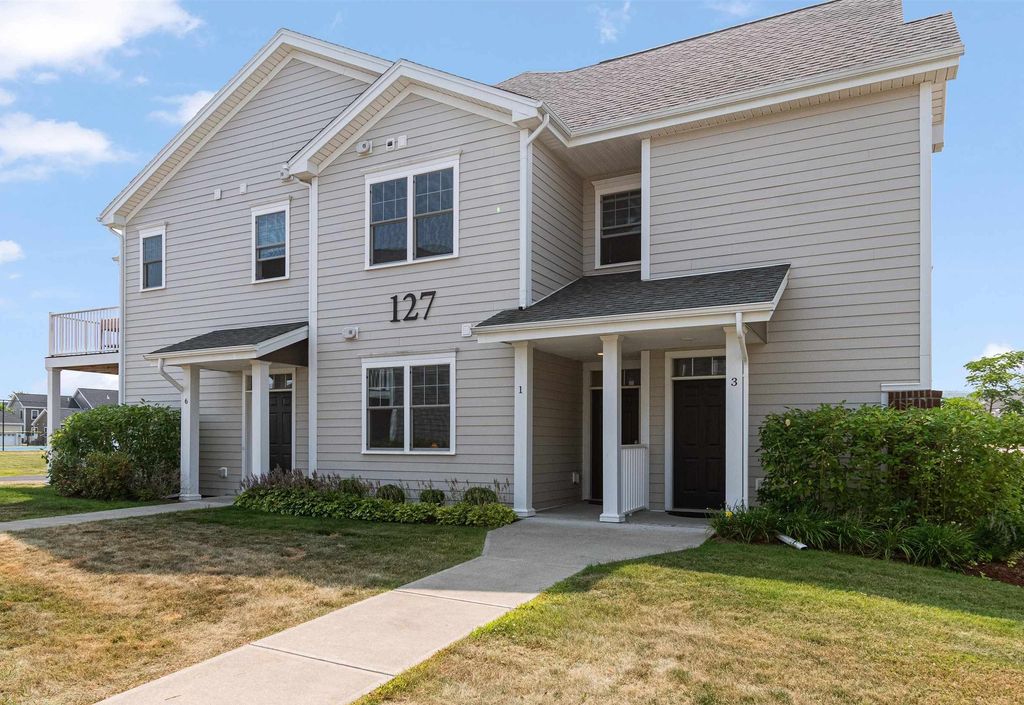 127 Holland Ln Unit 1, Williston, VT 05495