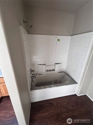 7304 35th Place NE, Marysville, WA 98270