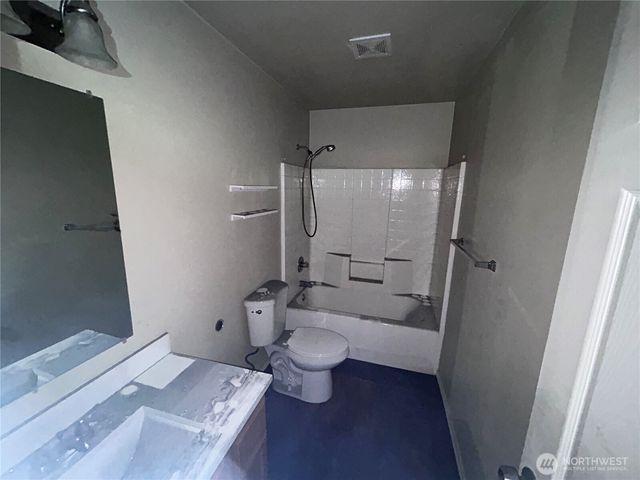 7304 35th Place NE, Marysville, WA 98270