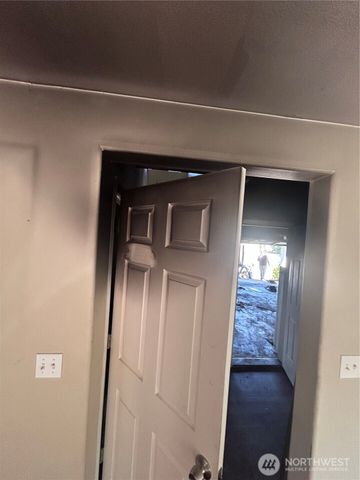 7304 35th Place NE, Marysville, WA 98270