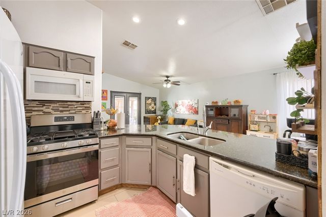 5234 Panguitch Drive, Las Vegas, NV 89122