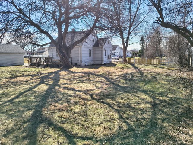 20998 Westhaven Avenue, Southfield, MI 48075