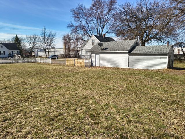 20998 Westhaven Avenue, Southfield, MI 48075