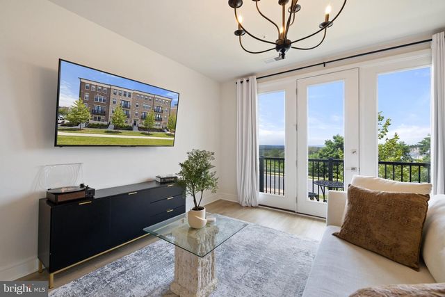 20775 LAMLASH TER, Ashburn, VA 20147