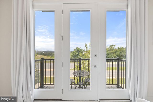 20775 LAMLASH TER, Ashburn, VA 20147