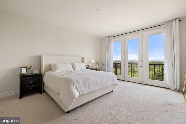 20775 LAMLASH TER, Ashburn, VA 20147