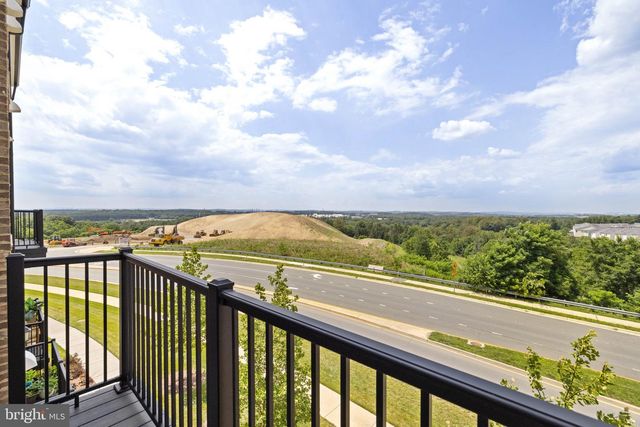 20775 LAMLASH TER, Ashburn, VA 20147