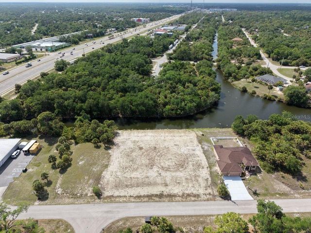 553 PEMBROKE DRIVE, Port Charlotte, FL 33954