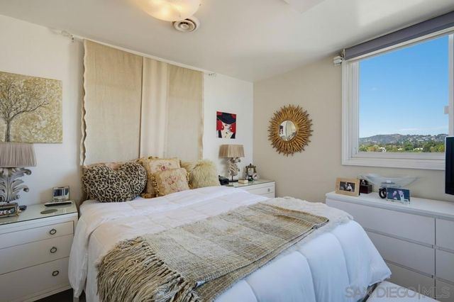 10501 Wilshire Blvd 1005, Los Angeles, CA 90024