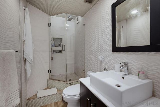 10501 Wilshire Blvd 1005, Los Angeles, CA 90024