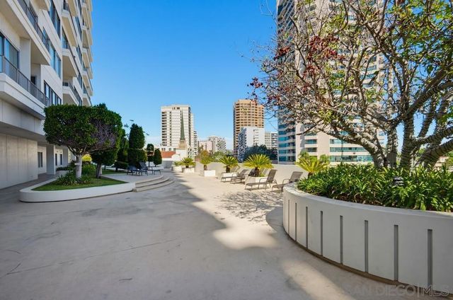 10501 Wilshire Blvd 1005, Los Angeles, CA 90024