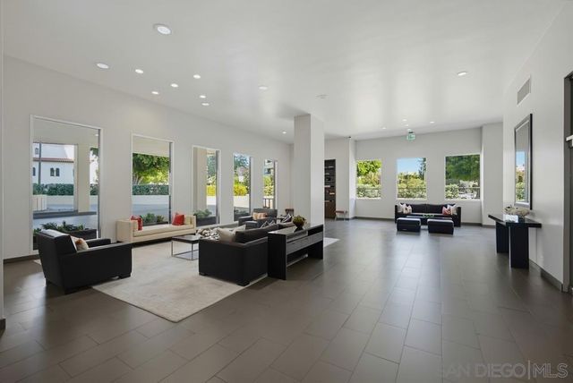 10501 Wilshire Blvd 1005, Los Angeles, CA 90024