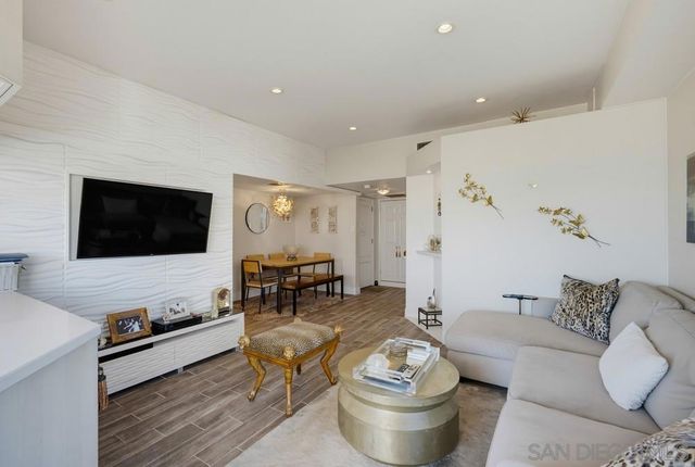 10501 Wilshire Blvd 1005, Los Angeles, CA 90024