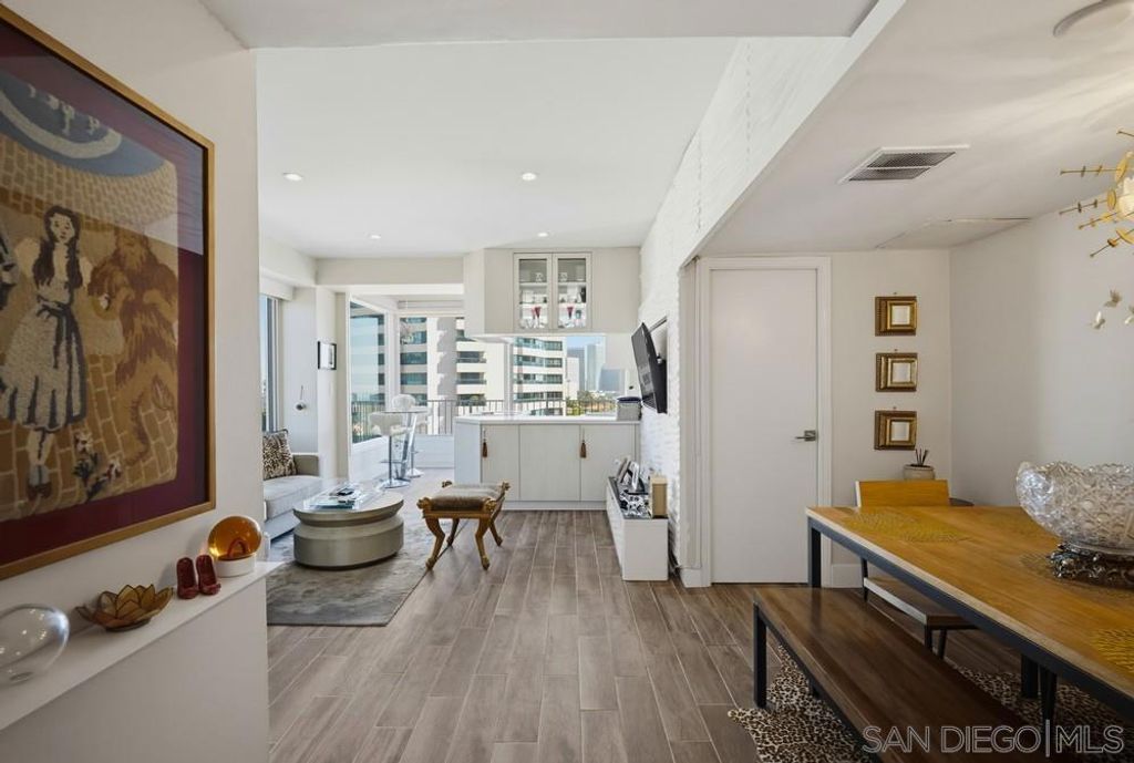 10501 Wilshire Blvd 1005, Los Angeles, CA 90024 — photo 5