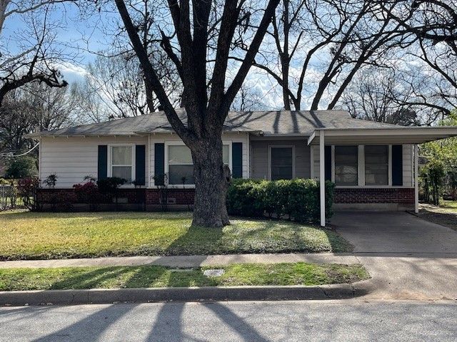 2008 Goldenrod Lane, Arlington, TX 76013