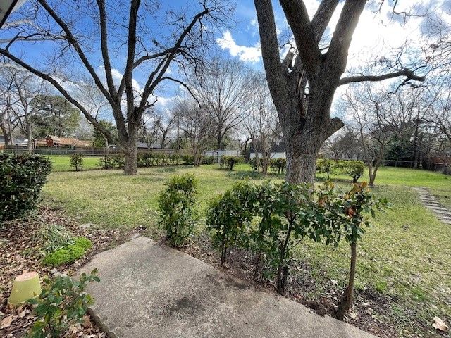 2008 Goldenrod Lane, Arlington, TX 76013