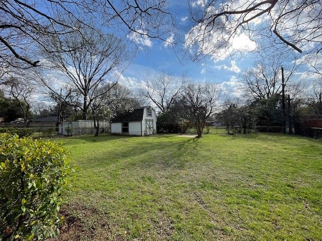 2008 Goldenrod Lane, Arlington, TX 76013